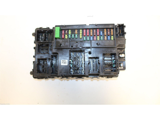 Блок предохранителей 2047470, GU5T15604BCM   Ford Ranger    