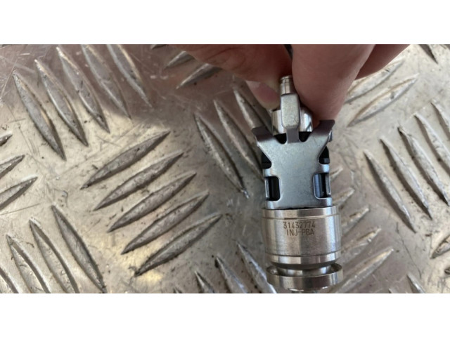 Форсунка 31432774    Volvo XC40 для бензинового двигателя  2