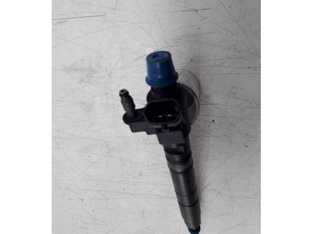 Форсунка     Volvo V70  D5244T14 