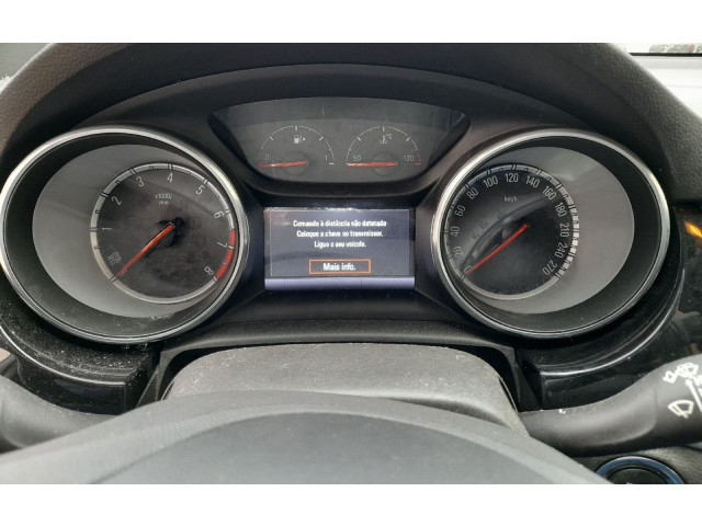 Přístrojová deska  Opel Astra K 2016 39077977  