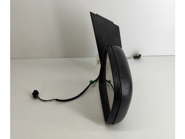 Зеркало электрическое Volkswagen Caddy 2015 - 2020 года