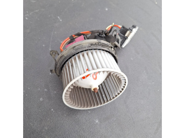 Вентилятор печки    A2128702110, 5HL01038412   Mercedes-Benz E W212
