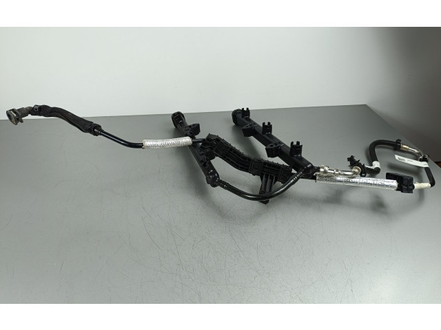 Топливная рампа 05281428AA Jeep Grand Cherokee WL