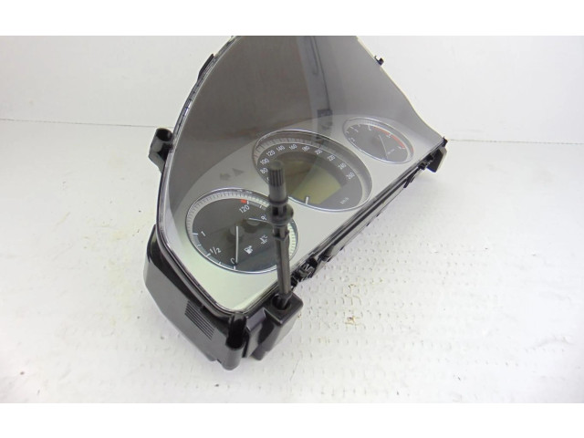 Панель приборов A2045407848   Mercedes-Benz GLK (X204)       