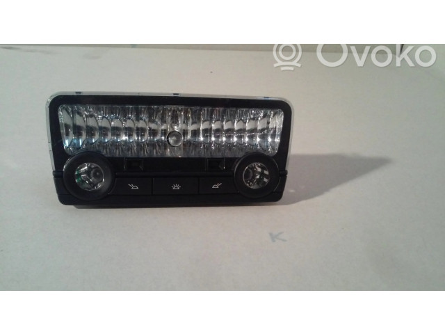 Другой фонарь салона