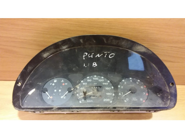 Přístrojová deska  Fiat Punto (176) 1996 606219001  
