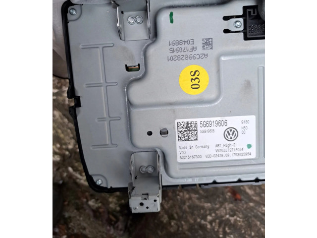 Дисплей 5G6919605 Volkswagen Touran III