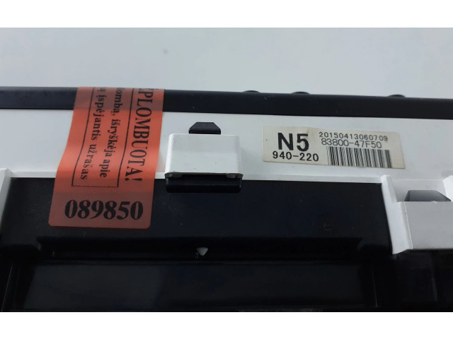 Přístrojová deska Toyota Prius+ (ZVW40) 2015 8380047F50