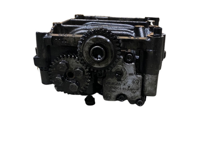 Масляный насос 03L103535 Audi A6 S6 C6 4F