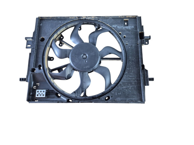 Вентилятор радиатора     214810845R    Renault Clio V 