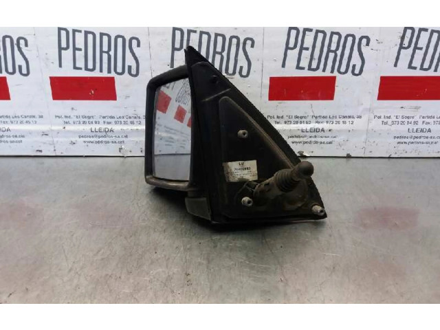 Зеркало электрическое Opel Combo C 2001 - 2011 года