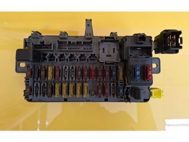 Pojistková skříňka 38210-ST3-E01 Honda CRX 1990