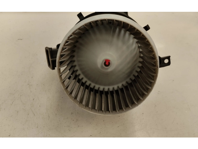 Вентилятор печки Jeep Renegade