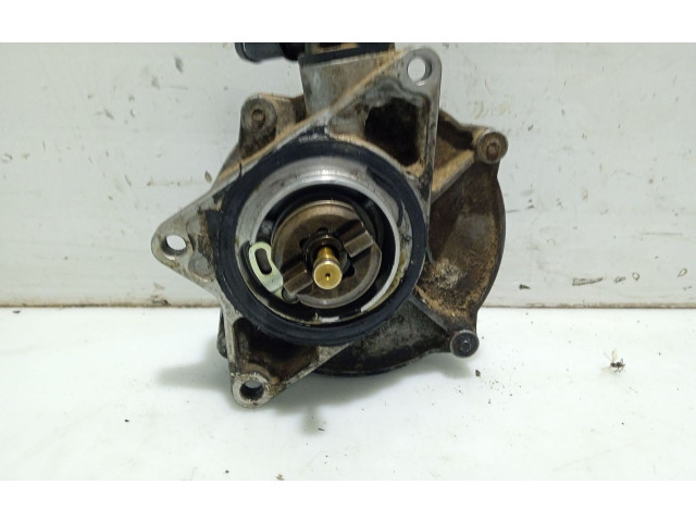 Рулевая рейка Вакуумный насос 057145100K Audi A6 S6 C6 4F 2004 - 2011 года