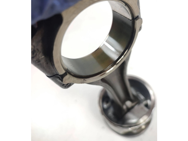 Поршень с шатуном DDY 03LA Skoda Octavia Mk3 (5E)