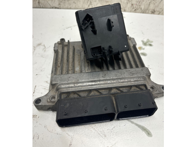 Řídící jednotka A6461504372, A2045451308 Mercedes-Benz C W204 2008