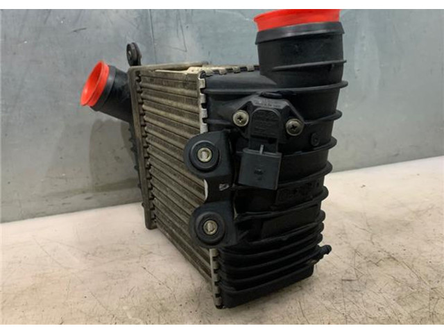 Интеркулер 862328, 1J0145803F Volkswagen Golf IV