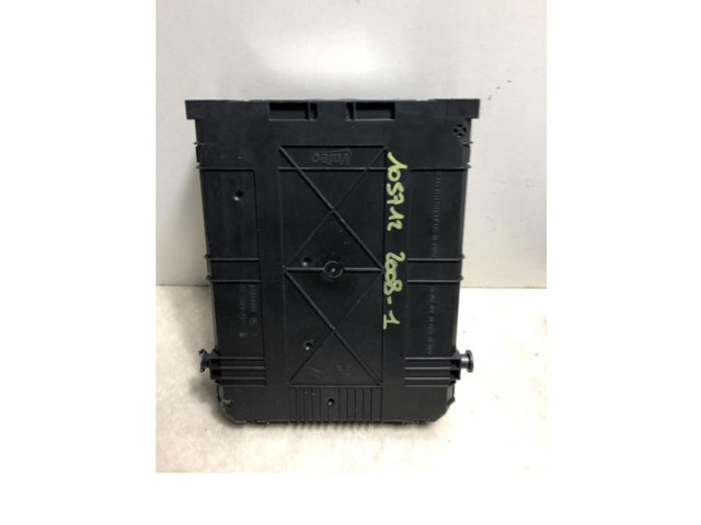 Блок предохранителей 1611785780, 1611785780 Peugeot 2008 I