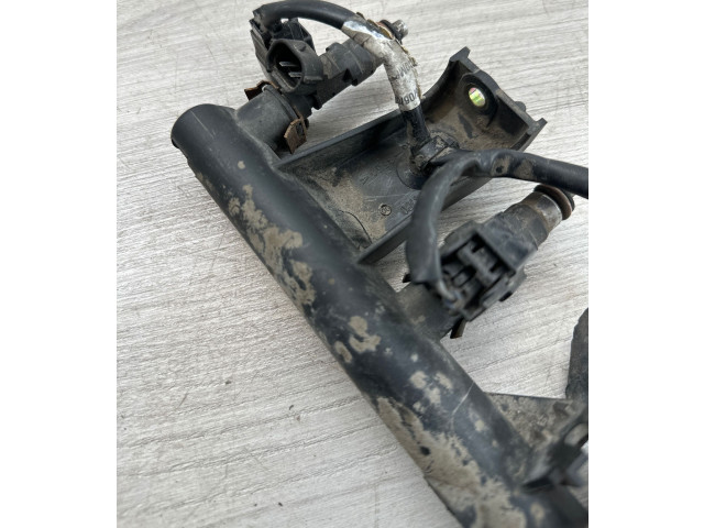 Топливная рампа 9650764780, 028015805 Citroen C4 I