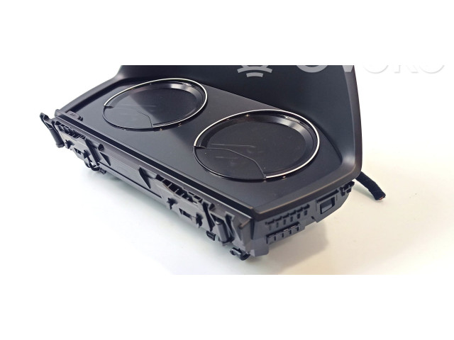 Přístrojová deska BMW X2 F39 2022 027698, 62105A3B657