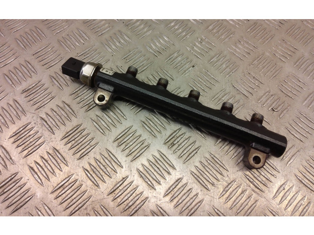 Vstřikovací lišta 968529758002 Chevrolet Captiva Z22D1