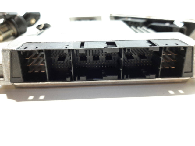 Řídící jednotka 011003 BMW 5 E34 1991