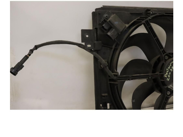 Электрический вентилятор радиаторов 9806313580 Peugeot Partner III