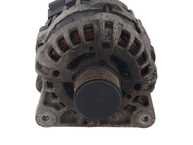 Генератор 231002543R Dacia Lodgy