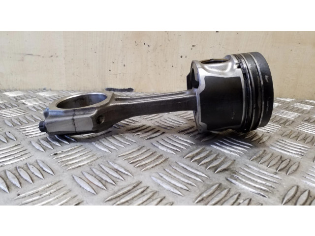 Píst 5520, C20Z20 Chevrolet Captiva pro naftový motor 2.0