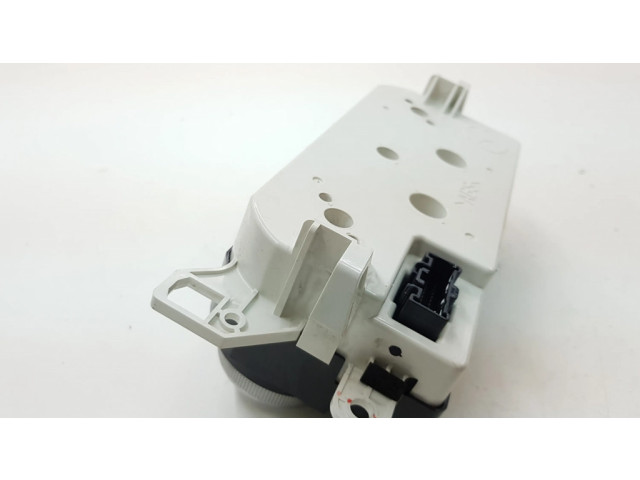 Блок управления кондиционера воздуха / климата/ печки (в салоне)