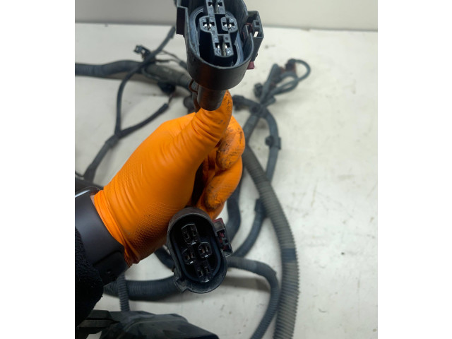   Pojistková skříňka 4l1971072nd, 7L0937576B   Audi Q7 4L 2014