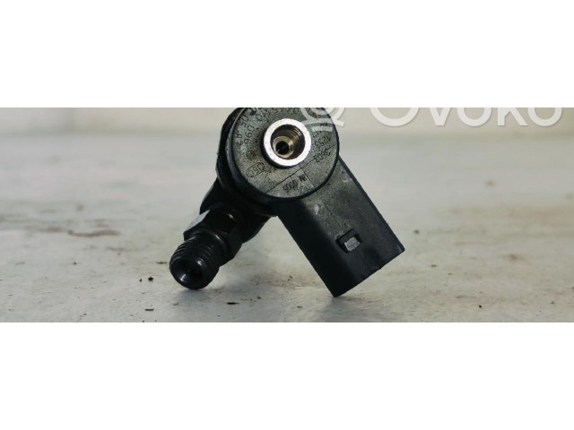 Vstřikovač 0445110096 Mercedes-Benz S W220 613960