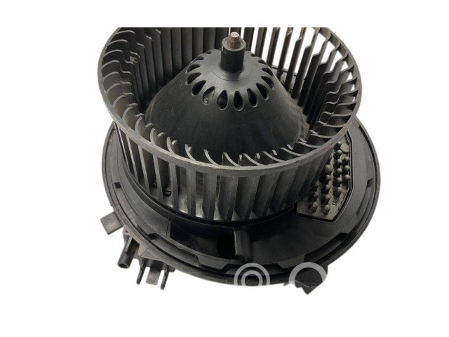 Вентилятор печки 3135102369, 60011971 Volkswagen Golf VII