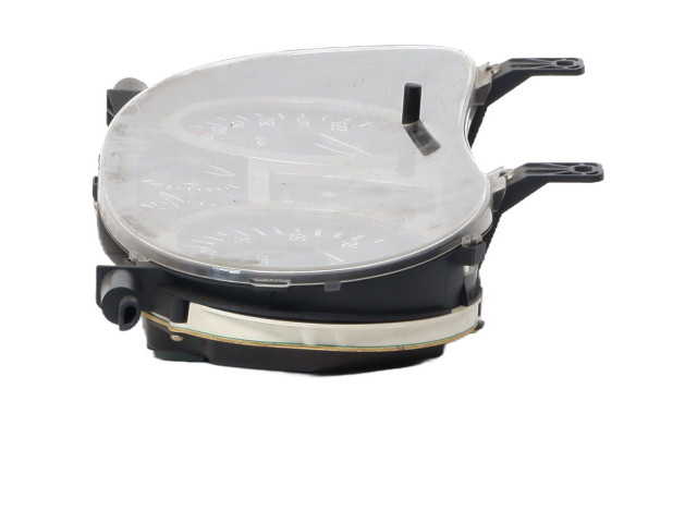 Панель приборов 8200261086   Renault Clio II       