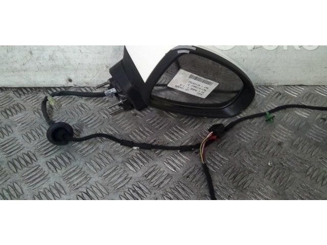 Зеркало электрическое Audi A1 2010 - 2018 года