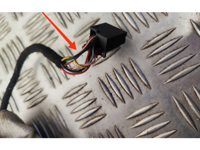 Зеркало электрическое Skoda Octavia Mk2 (1Z) 2004 - 2013 года