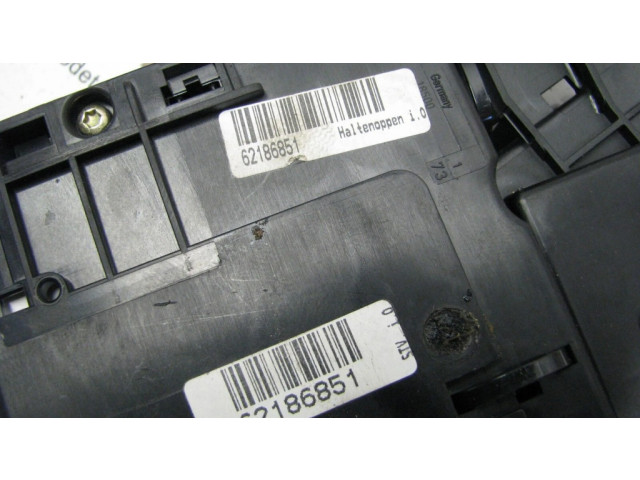   Pojistková skříňka 8364540   BMW 3 E46 2004