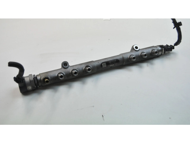 Топливная рампа 30777576, 0281002952   Volvo XC90   для двигателя D 5244 T4