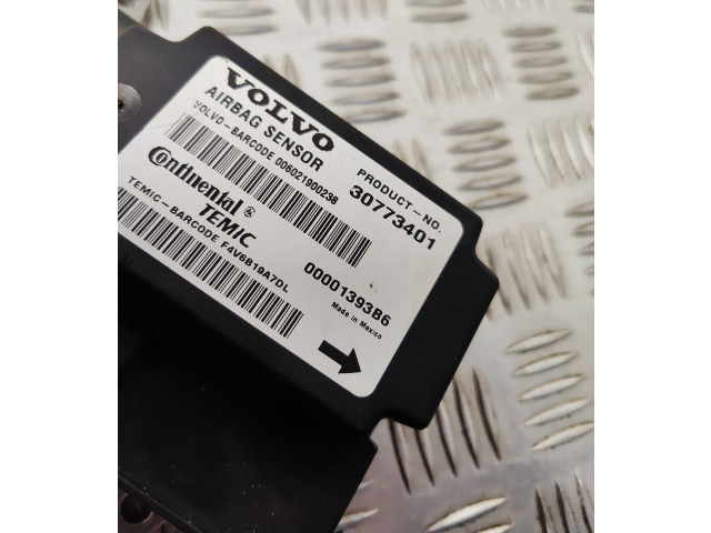 Блок подушек безопасности 30773401   Volvo V50