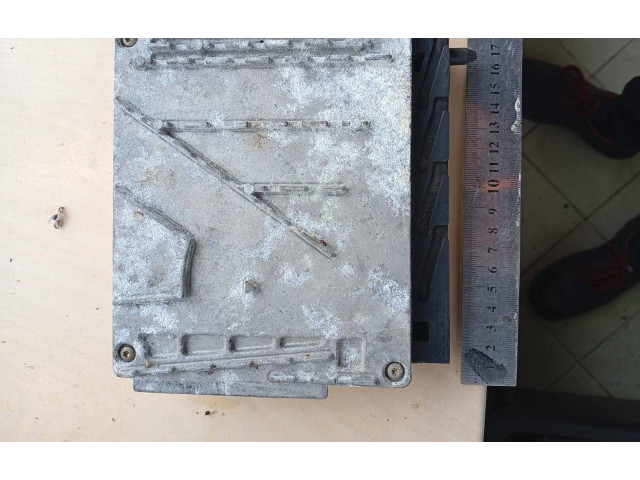 Блок управления двигателя 09496667A   Volvo S80