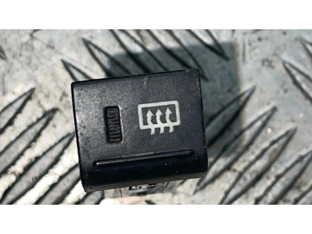 Включатель обогрева стекла с помощью электричества