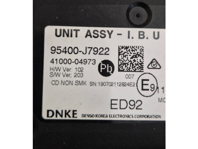 Комплект блоков управления 391002U205   KIA Ceed