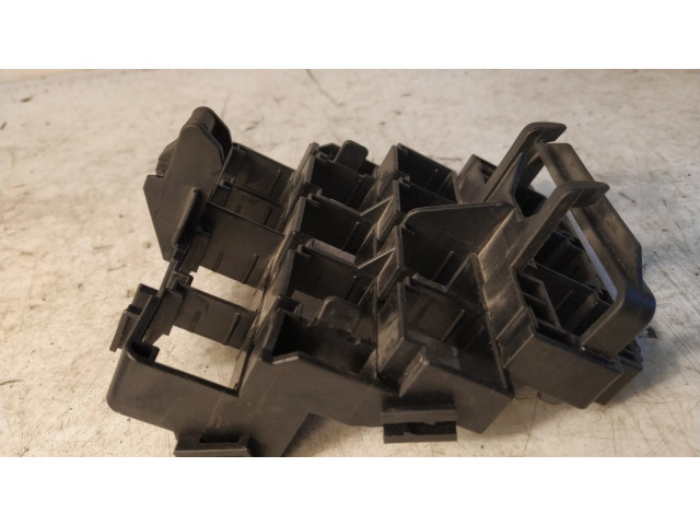 Другая деталь салона