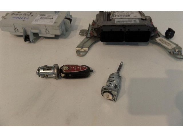 Zpětné zrcátko Alfa Romeo Giulietta 2015