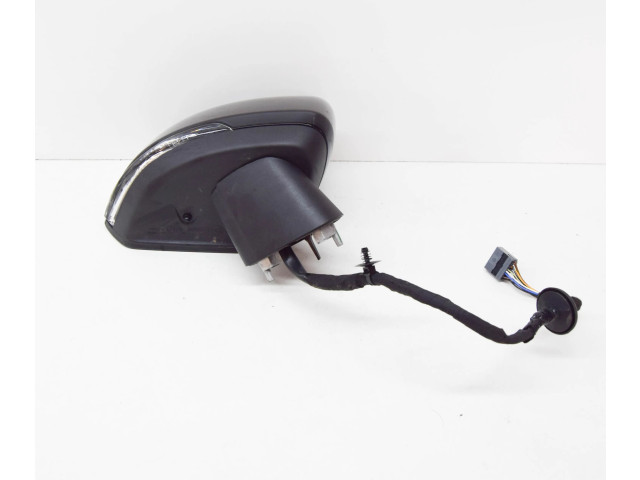 Зеркало электрическое правое Volvo XC40
