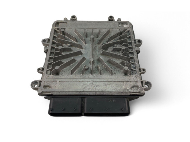 Блок управления двигателем Блок управления 30785100AB, 0281012765   Volvo V70