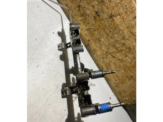 Топливная рампа 19005371   Citroen C5  