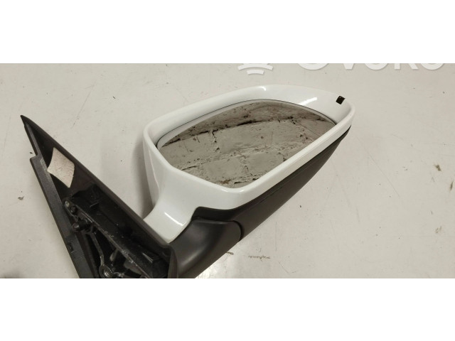 Зеркало электрическое Audi Q3 8U 2011 - 2016 года