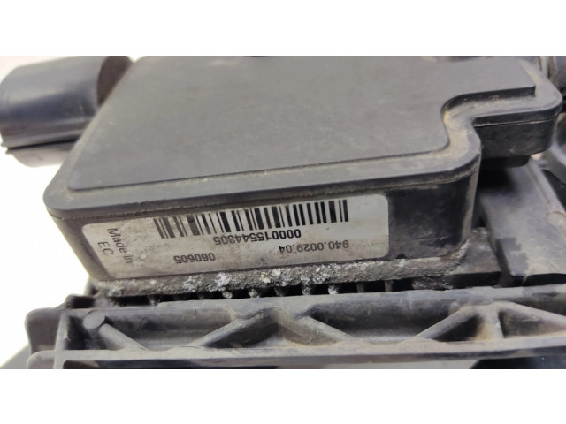 Вентилятор радиатора     3M518C607EC, 8240479    Ford Focus 1.6