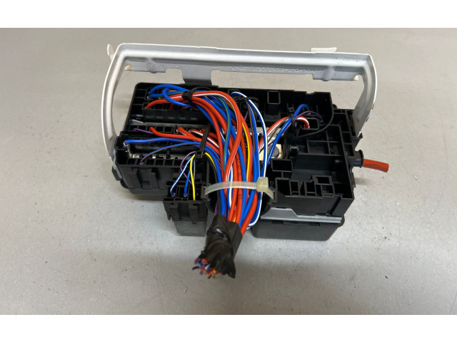 Pojistková skříňka 31384034 Volvo XC90 2024